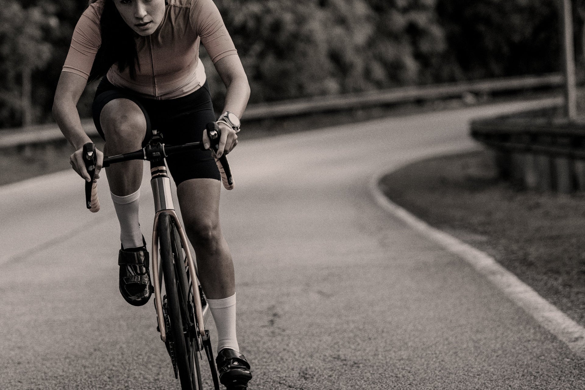 Should you use a shorter crank? Crank length explained for cyclists.
